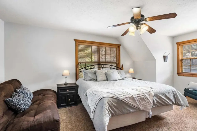 Whispering Creek - In the Heart of Ozarks, Near DT!
