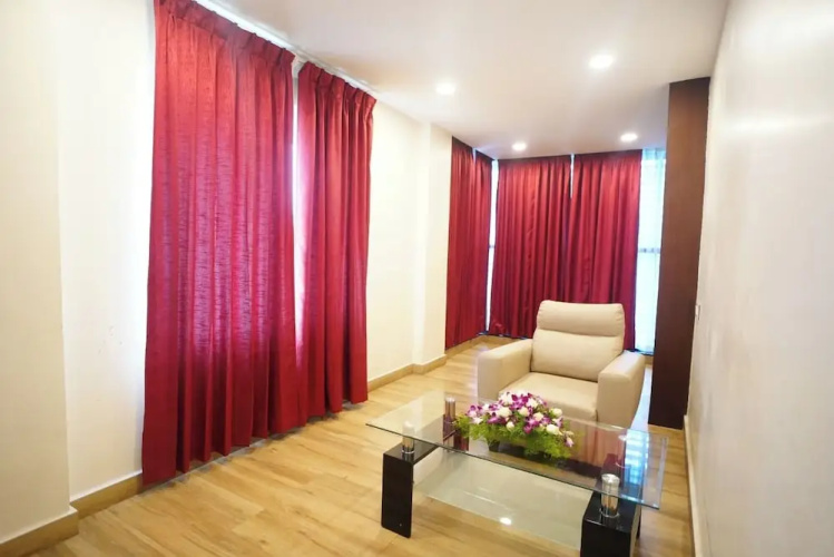 Elegant Hotel