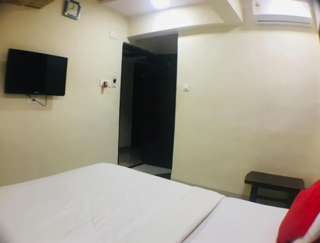 Hotel Shalimar Malad