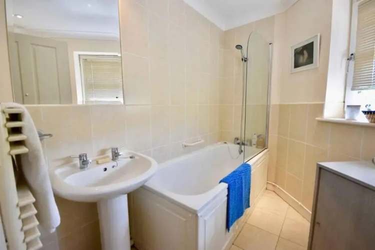 16 Solent Landing