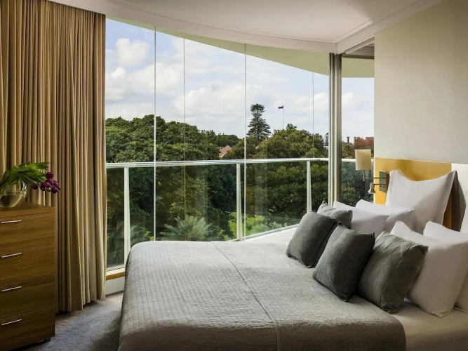1 Bedroom Apartment with balcony and with garden view