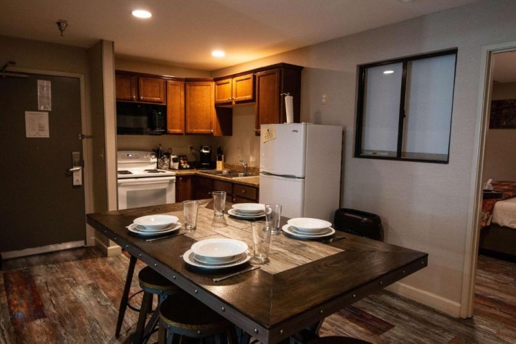 2 Bedrooms Quadruple Suite