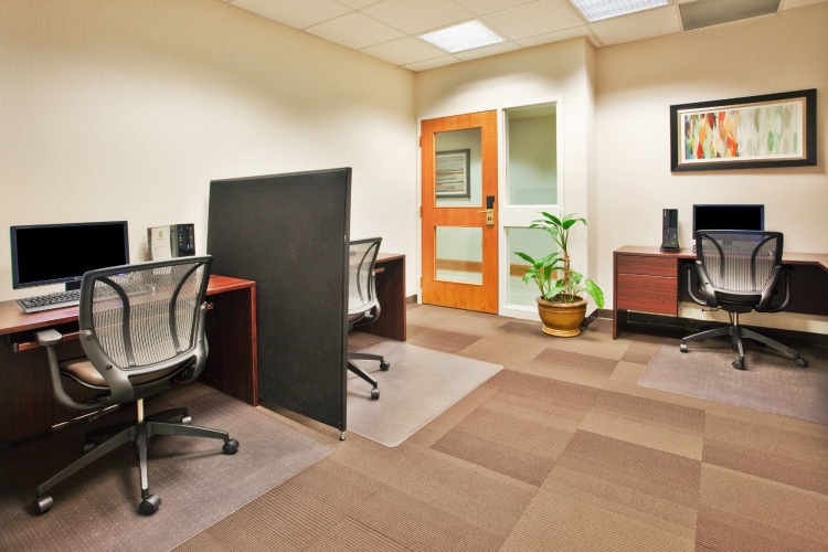Holiday Inn & Suites Ottawa Kanata photo 17