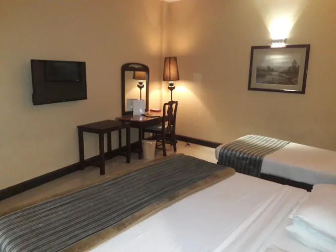 Hotel Grand