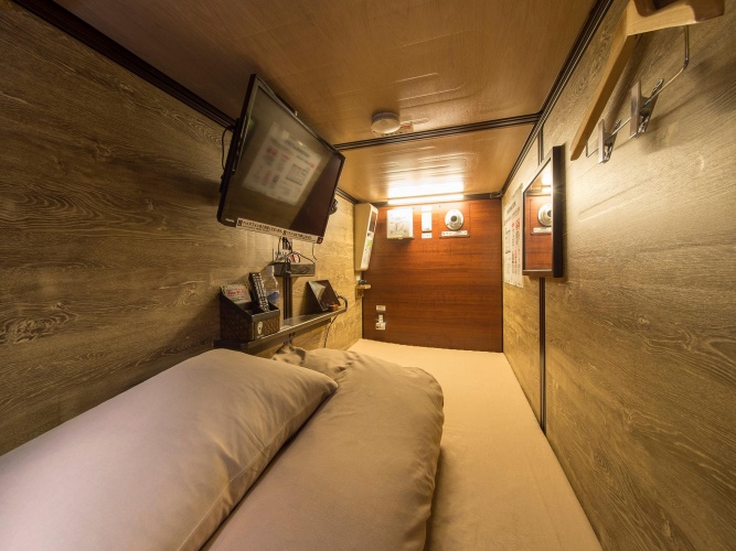 Bed in Dorm (male dorm)
