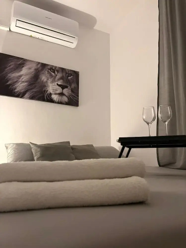 Meridian Rooms