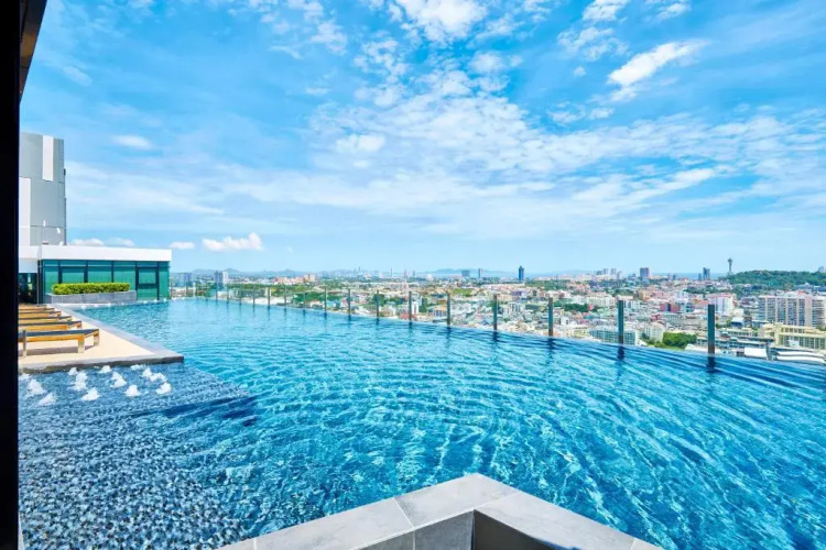 The Base Condo by Tech