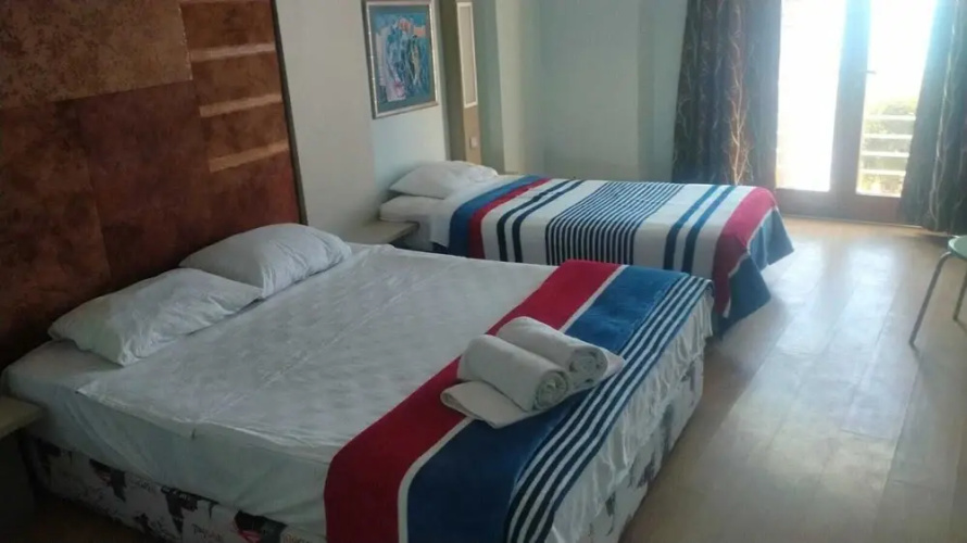 Mar Beach Hotel