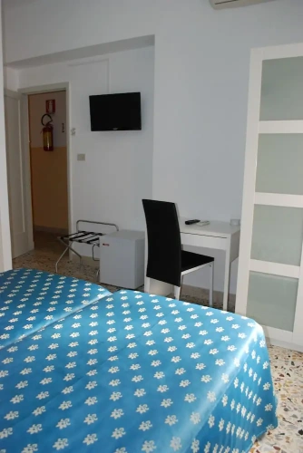 Standard Triple room with balcony