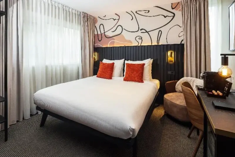 Small Double room