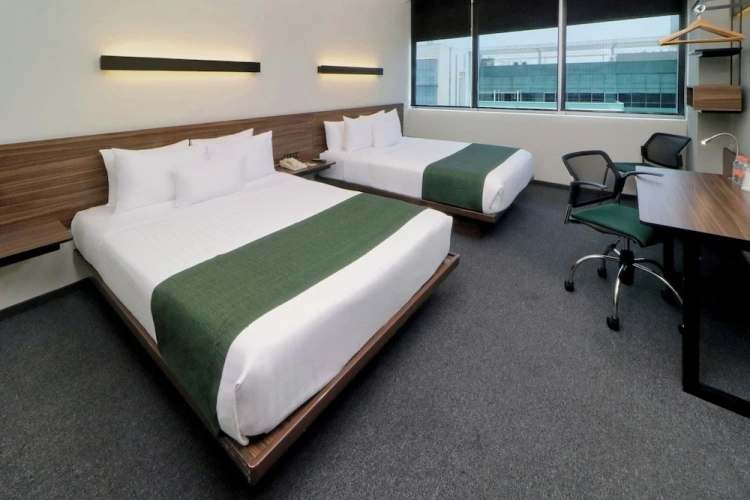 Quadruple Suite