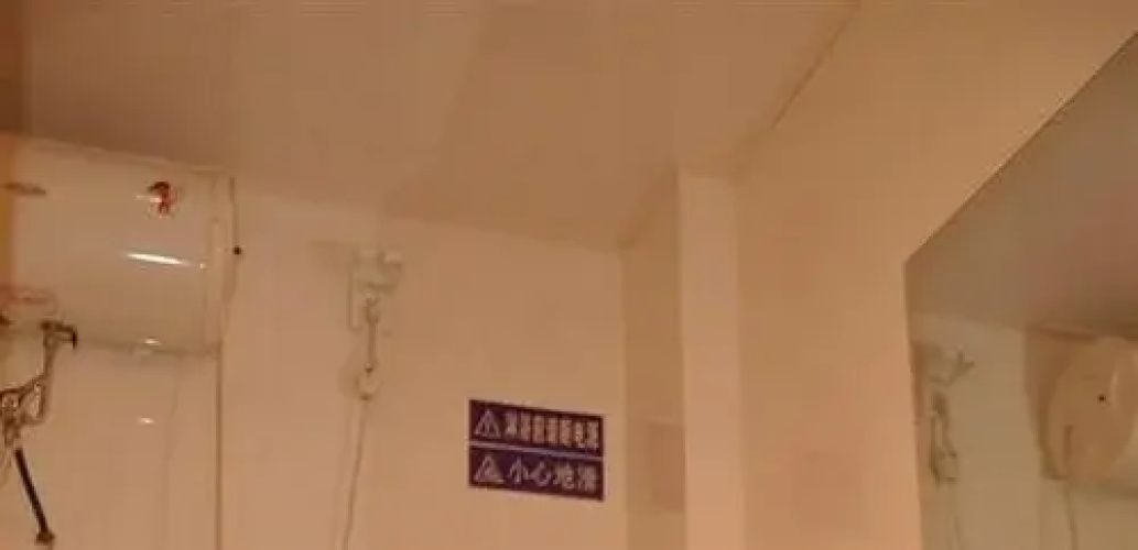Qingdao Harbour View Inn