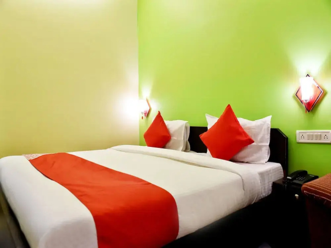 Hotel Malhotra