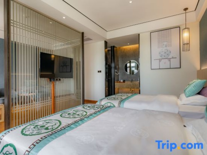 Twin Suite