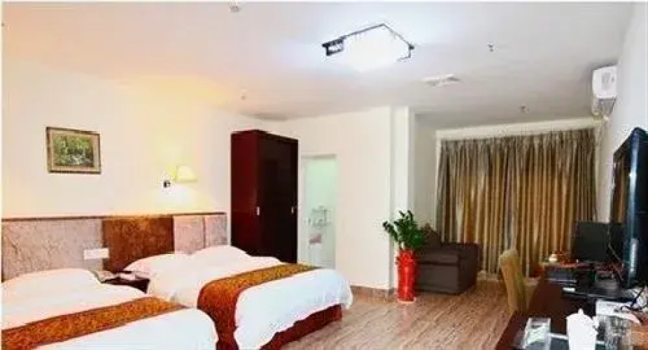 Rainbow Hotel - Xiamen