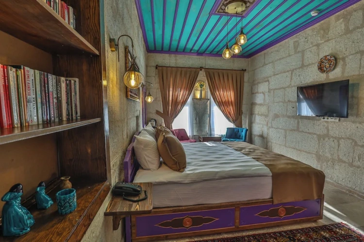 Deluxe Double room with city view