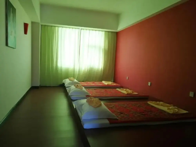 Paci Hotel