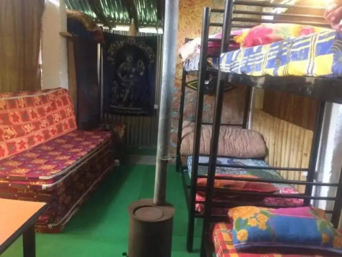 Goroomgo The Rama's Manali
