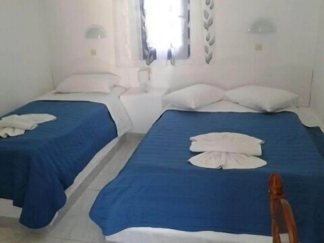 Perissa Hotel
