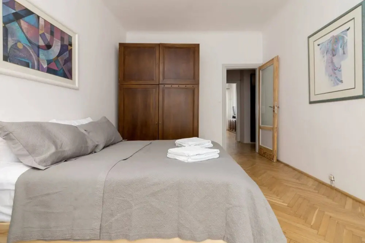 Powisle 2 - Bedroom Apartment