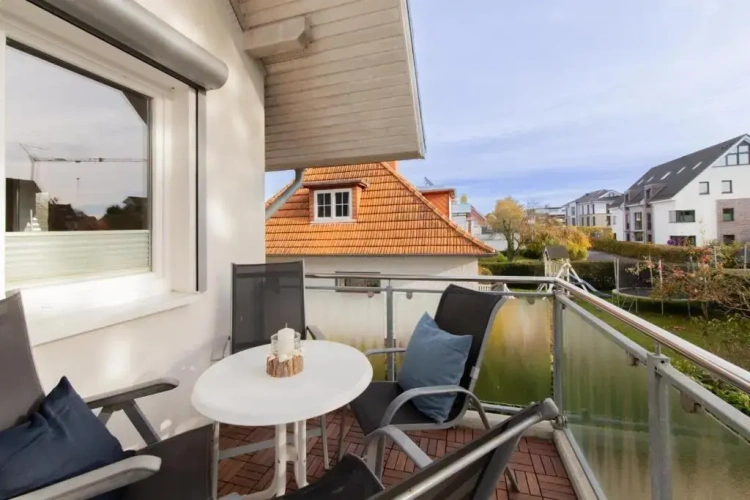 2 Bedrooms Apartment