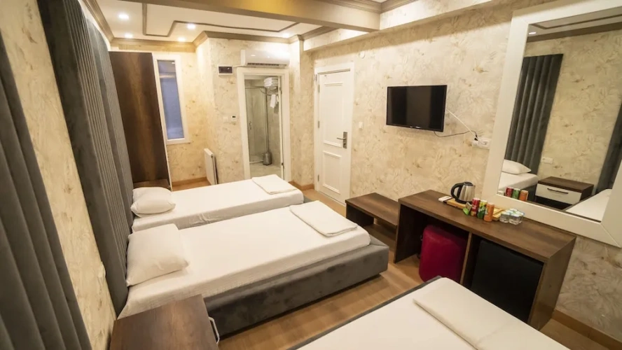 Superior Triple room