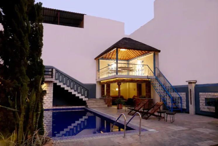 Ayu Villa, Jim Corbett