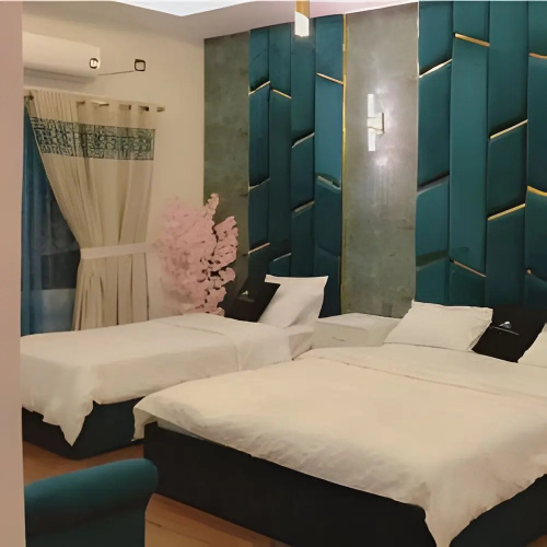 Elite Elegance Inn