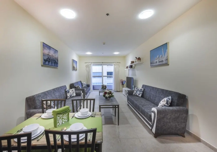 1 Bedroom Apartment