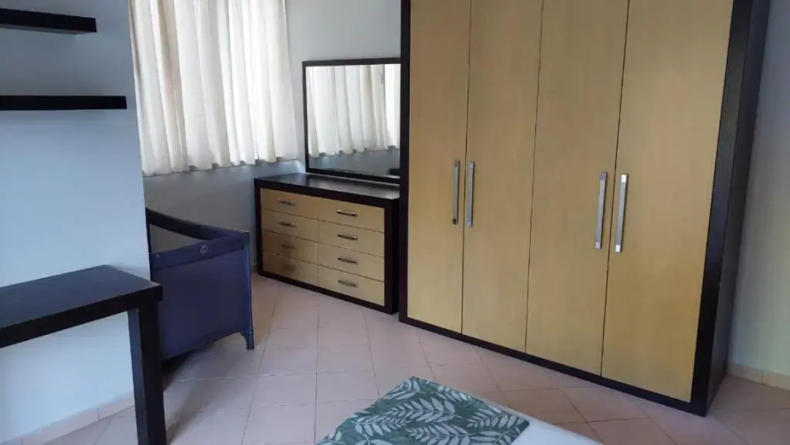 Family Beach 100 Square Metres Apartment
