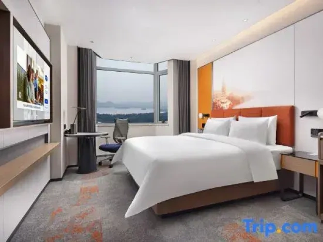 Deluxe Double room with lake view