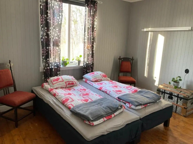 2 Bedrooms Apartment