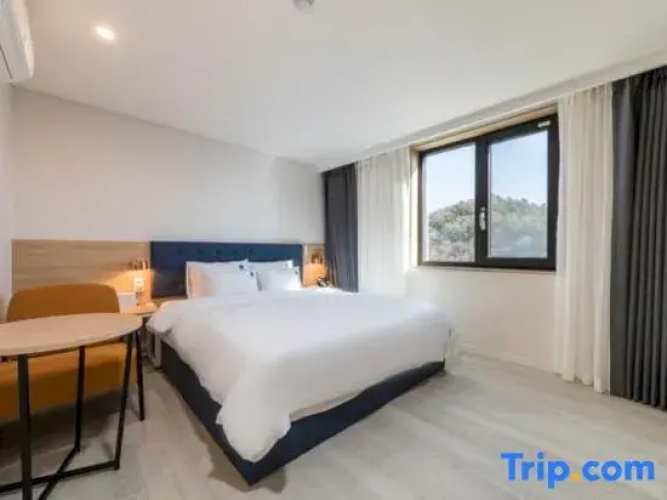 Hotel Lian Sacheon