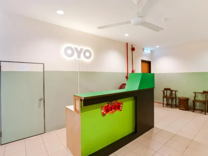 Space Hotel by OYO Rooms