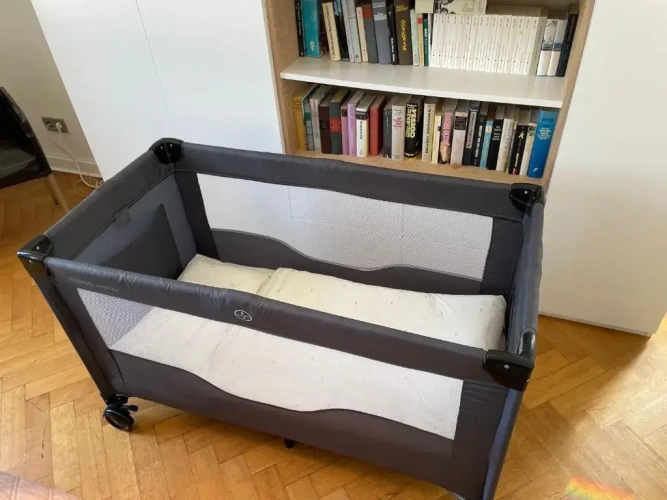 3 Bedrooms Apartment