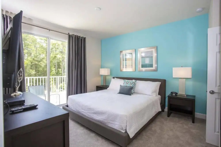 Charming Cozy Haven in Four Corners
