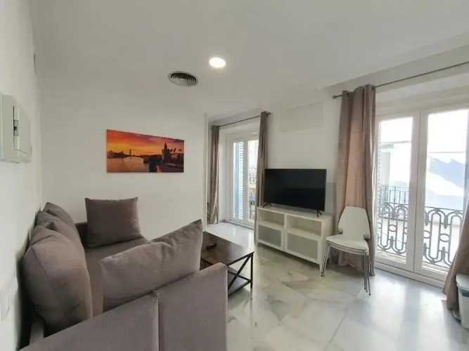 1 Bedroom Family Apartment