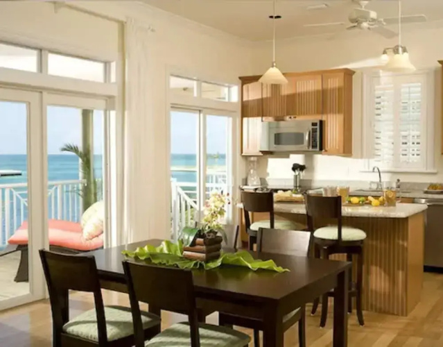 Cape Eleuthera Resort & Marina