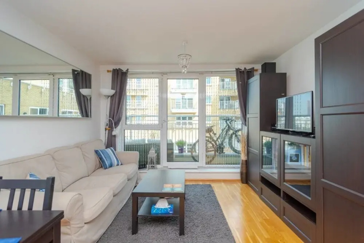 Oyster Wharf Suites