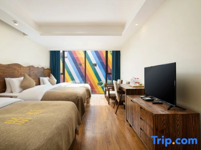 Superior Triple room with garden view