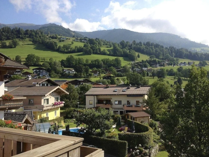 Comfort Double room with balcony and with mountain view