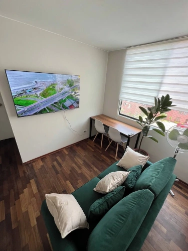 3 Bedrooms Apartment