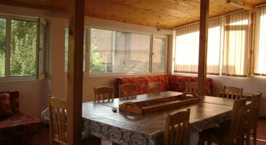 Dimitrovi Guest House