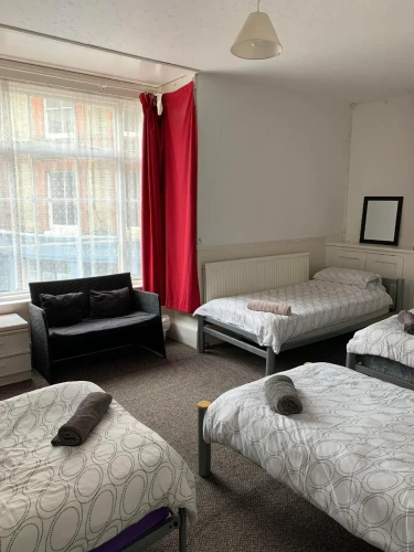 Standard Quadruple room with view