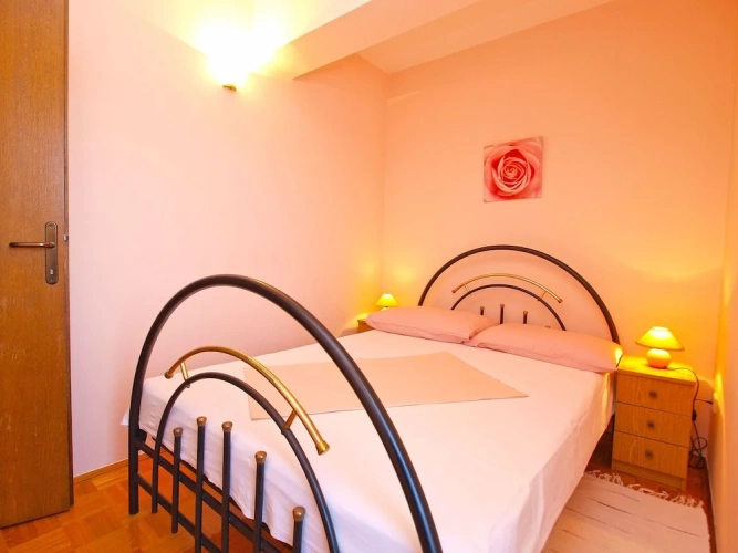 1 Bedroom Apartment with balcony