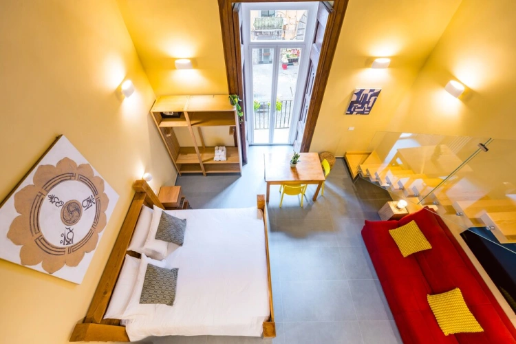 Superior Triple room with city view