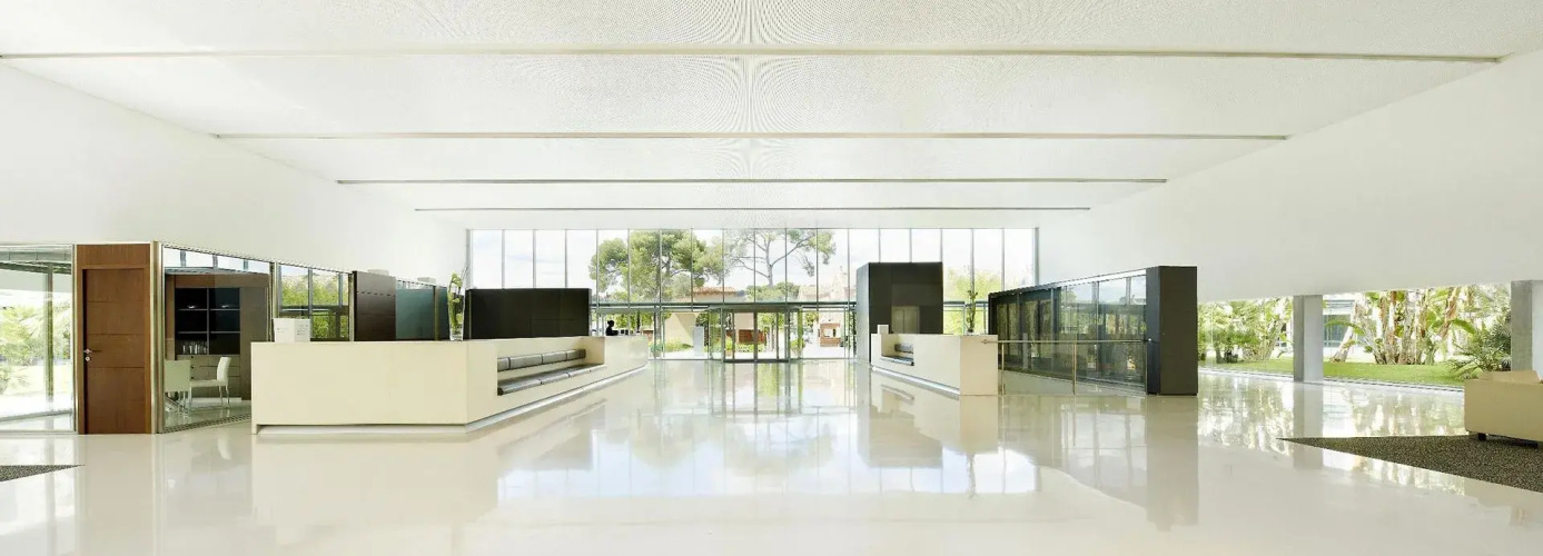 Le Meridien Ra Beach Hotel & Spa