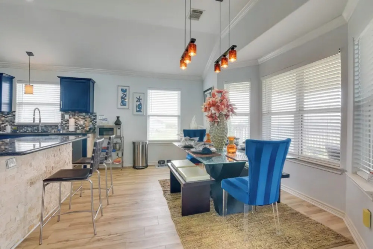 Furnished Patio & Deck: Galveston Escape!