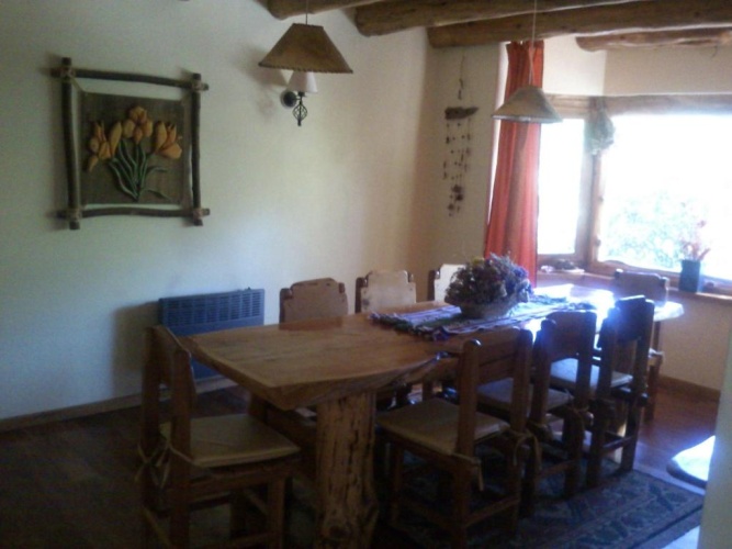 4 Bedrooms Cottage