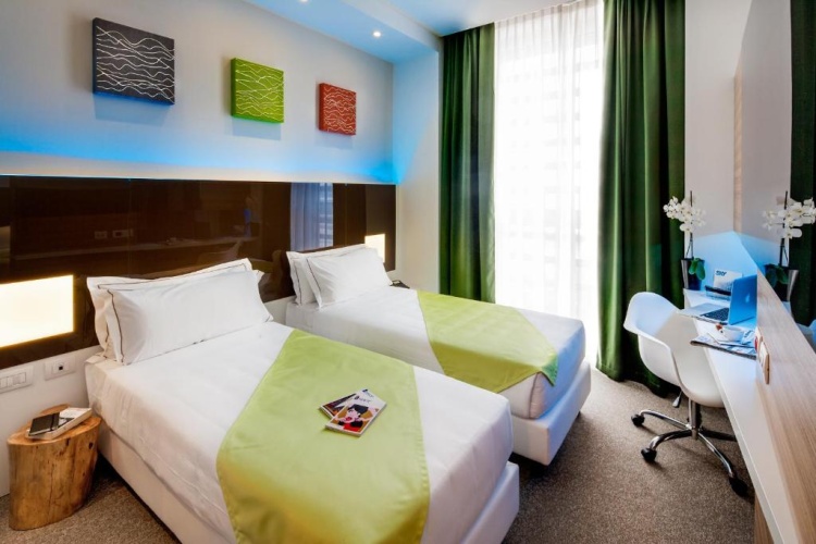 Twin room